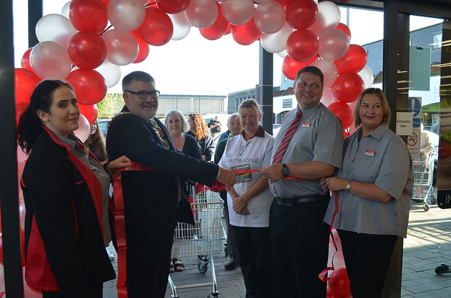 New Iceland Opens in Bedford